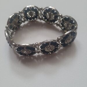 Western Concho Cluster Stretch Bracelet